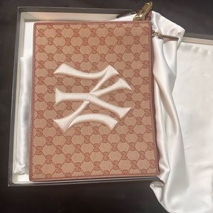 Gucci X MLB collab NY Yankee zipped clutch bag